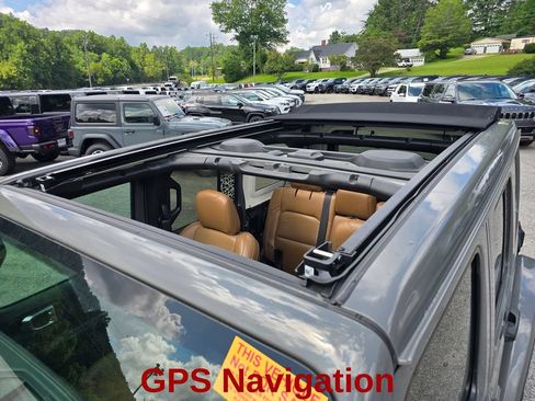 Used 2021 Jeep Wrangler Unlimited Rubicon AWD/4WD image 19