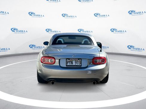 Used 2009 MAZDA MX-5 Miata Grand Touring RWD image 4