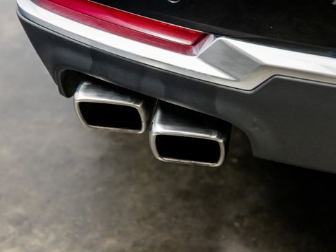 Used 2025 GMC Yukon Denali image 23