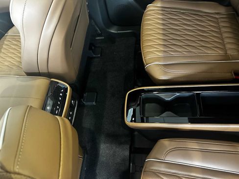 New 2027 INFINITI QX60 Autograph AWD/4WD image 13