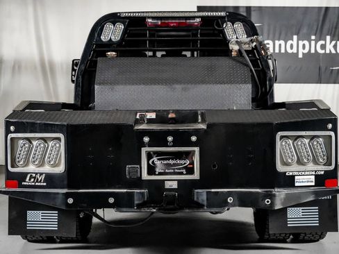 Used 2024 Chevrolet Silverado 3500 LTZ w/ LTZ Plus Package AWD/4WD image 9