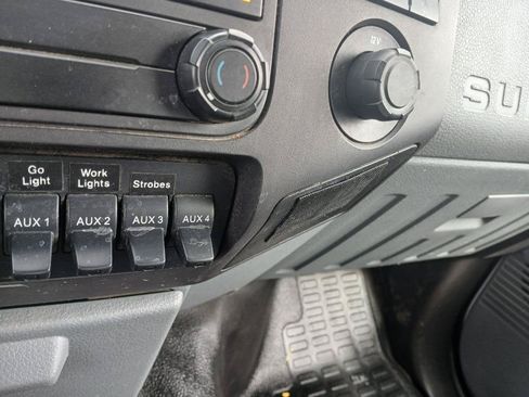 Used 2011 Ford F250 XL AWD/4WD image 36