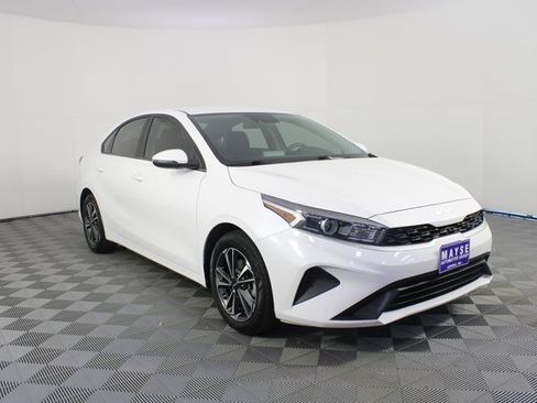 Used 2024 Kia Forte LXS w/ LXS Technology Package image 24