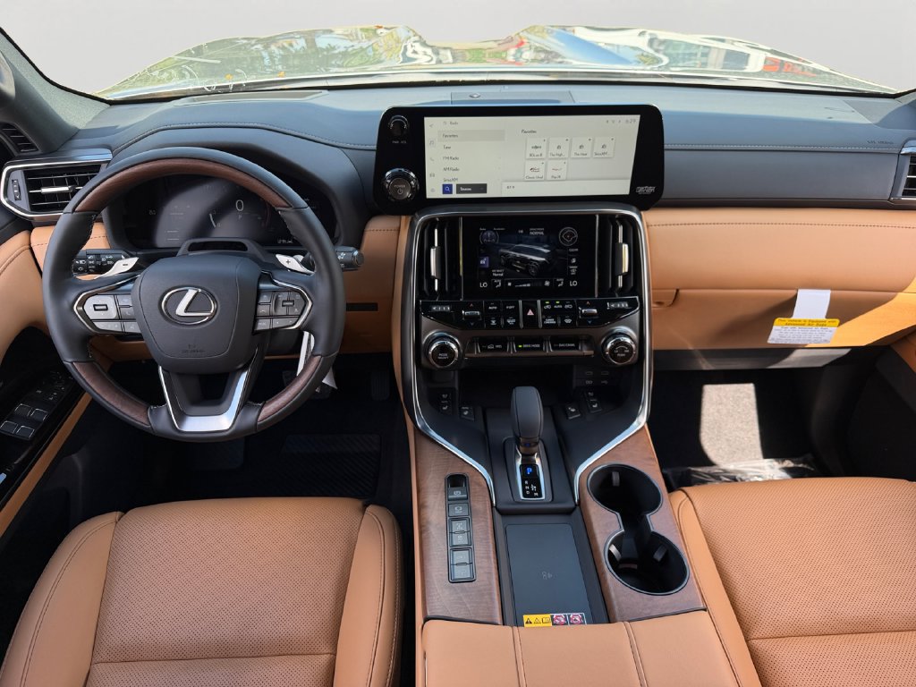 New 2026 Lexus LX 700h Luxury AWD/4WD image 12