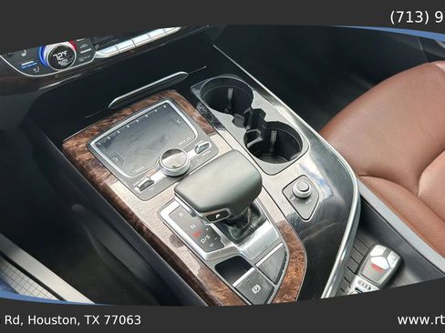 Used 2018 Audi Q7 3.0T Prestige AWD/4WD image 55