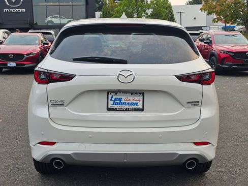 New 2025 MAZDA CX-5 Signature image 6