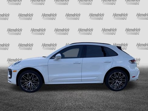 Used 2025 Porsche Macan AWD/4WD image 7