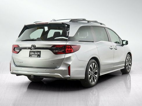 Used 2026 Honda Odyssey Elite image 5