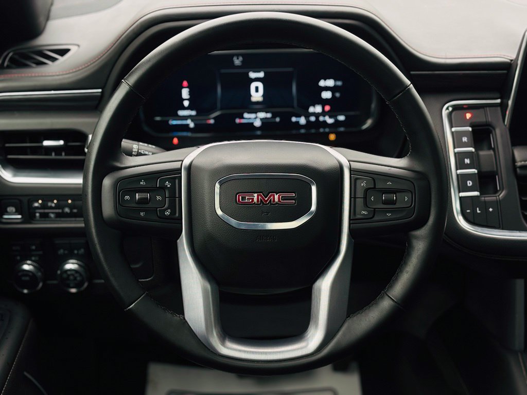 Used 2024 GMC Yukon SLT w/ SLT Luxury Package AWD/4WD image 50