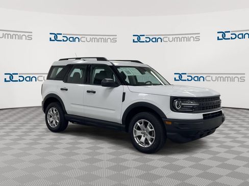 Used 2023 Ford Bronco Sport AWD/4WD image 2