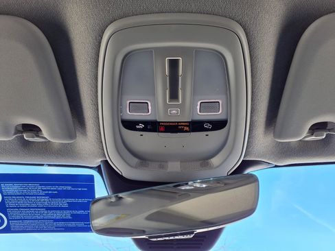 New 2026 Volvo XC40 B5 Plus w/ Climate Package image 21