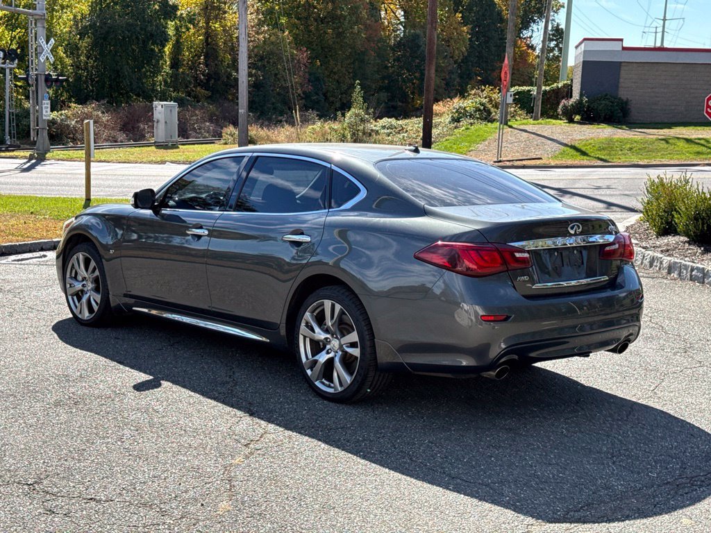Used 2015 INFINITI Q70 L 3.7 w/ Deluxe Touring Package AWD/4WD image 5