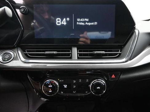 New 2026 Chevrolet Trax ACTIV w/ Driver Confidence Package FWD image 13