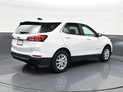 Used 2022 Chevrolet Equinox LT FWD image 5