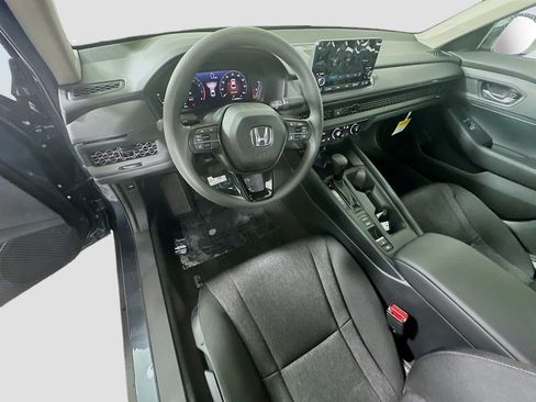 Certified 2025 Honda Accord LX image 7