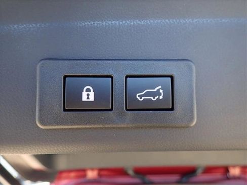 New 2026 Subaru Ascent Limited image 8