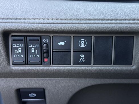 Used 2022 Honda Odyssey EX-L image 23