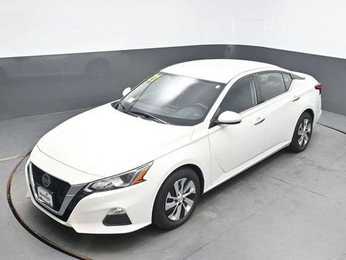 Used 2021 Nissan Altima 2.5 S FWD image 32