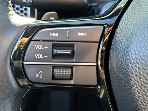 Certified 2025 Honda Civic Sport image 27