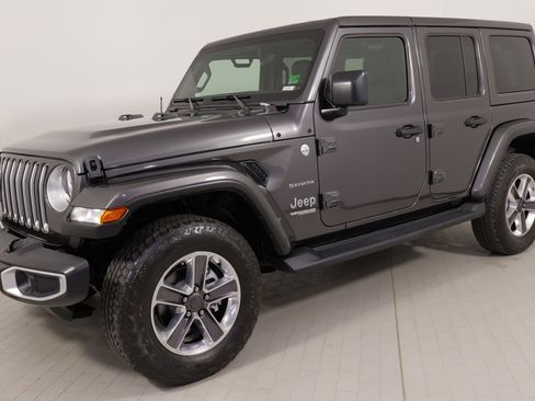 Used 2021 Jeep Wrangler Unlimited Sahara image 3
