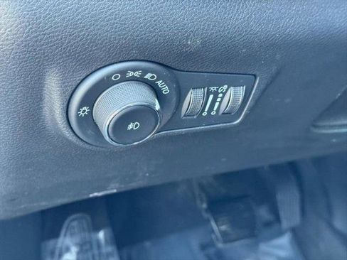 Certified 2024 Jeep Compass Limited AWD/4WD image 17