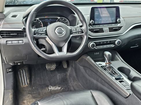Used 2021 Nissan Altima 2.5 SR AWD/4WD image 32