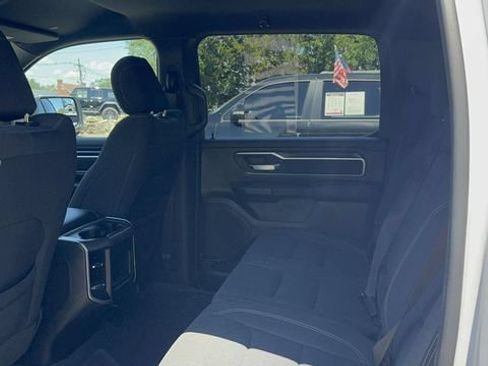 Used 2023 RAM 1500 Big Horn AWD/4WD image 36