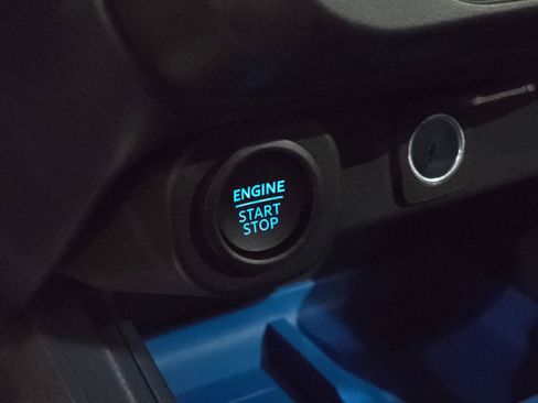 New 2025 Ford Maverick XLT image 23