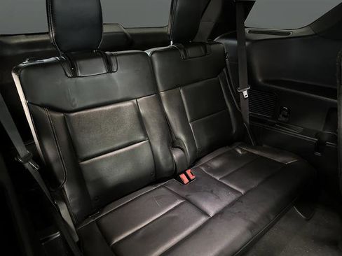 Used 2020 Ford Explorer ST w/ ST Street Pack image 34