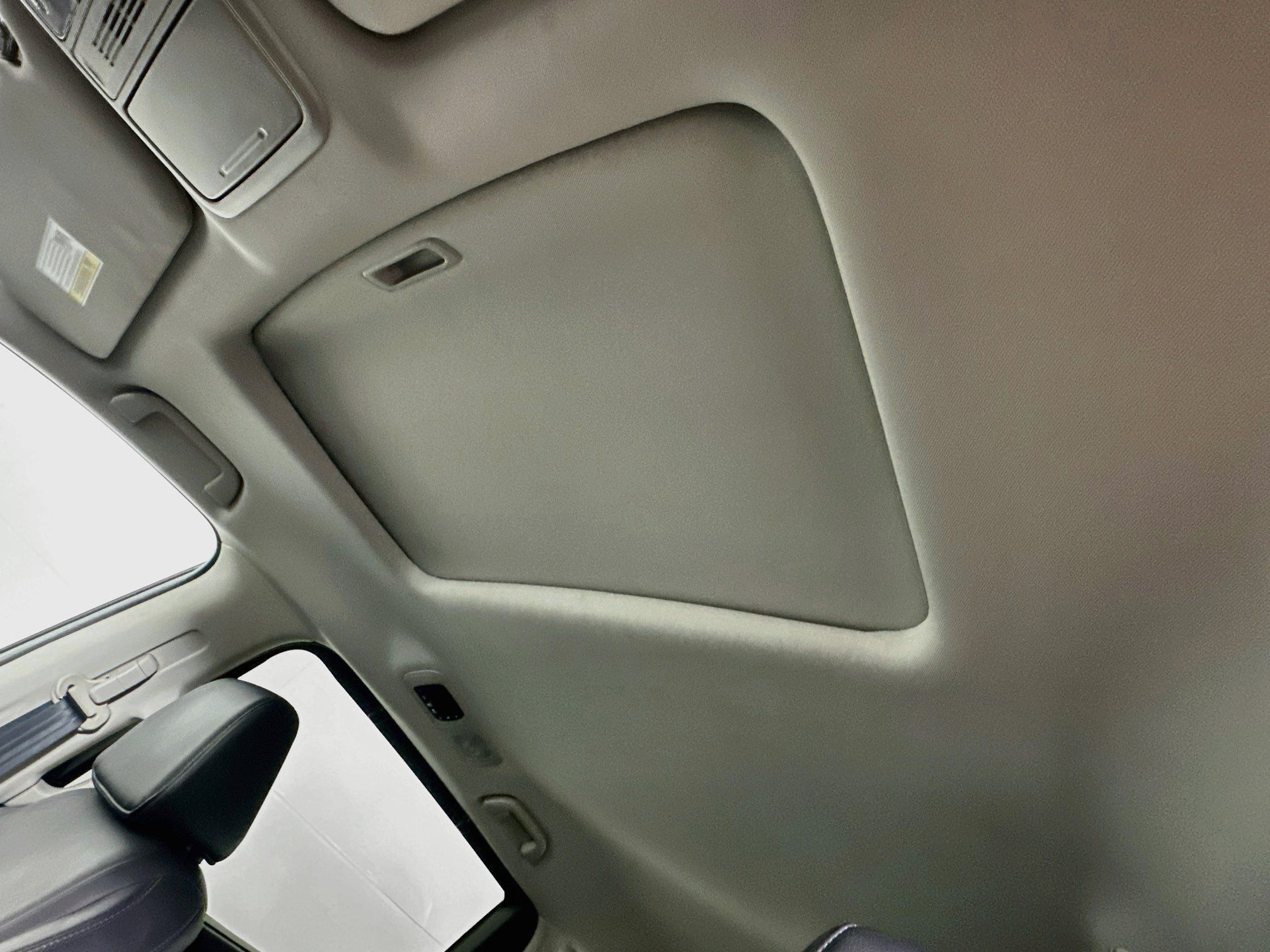 Used 2025 Honda Odyssey EX-L image 25