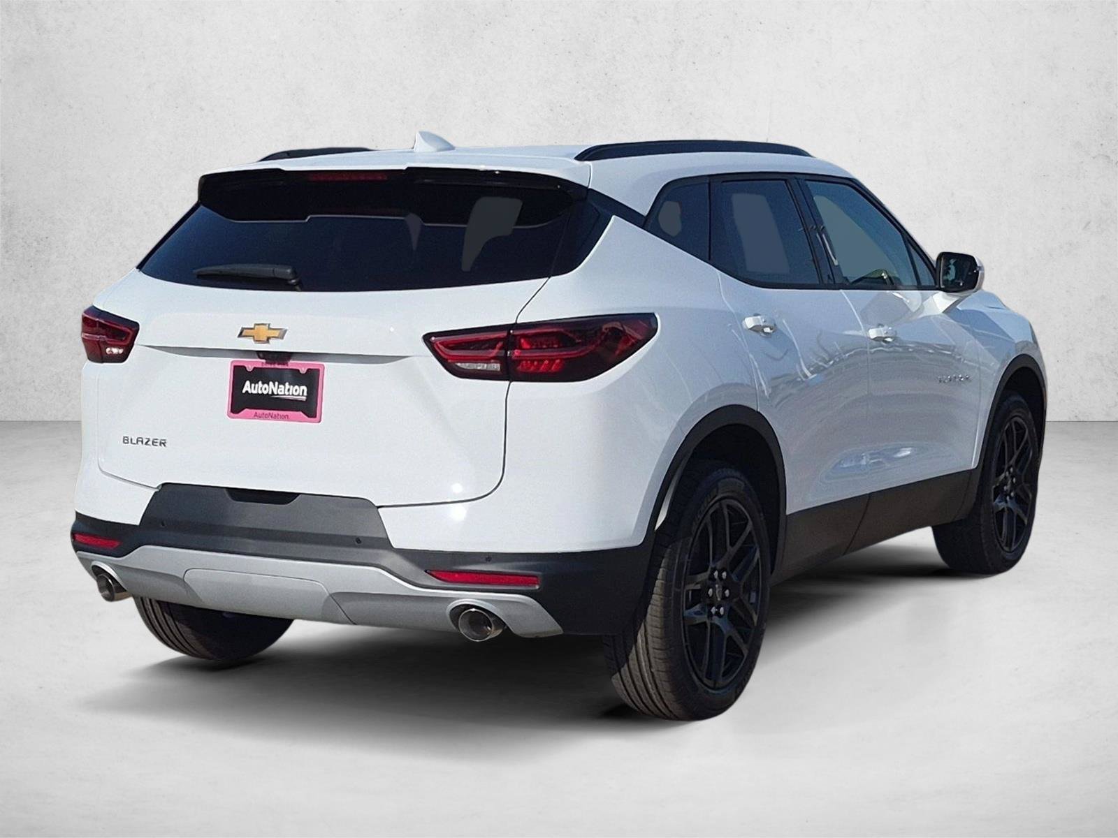 New 2026 Chevrolet Blazer LT w/ Sound & Technology Package FWD image 2