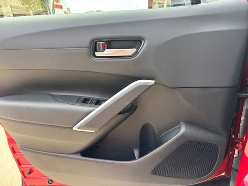 Used 2024 Toyota Corolla Cross XSE w/ Convenience Package image 19