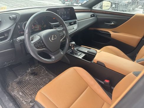 Used 2022 Lexus ES 250 w/ Premium Package image 6