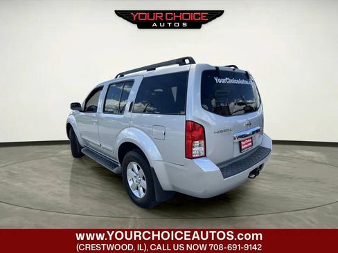 Used 2012 Nissan Pathfinder SV AWD/4WD image 3