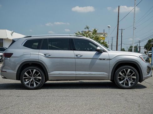 New 2025 Volkswagen Atlas SEL Premium R-Line AWD/4WD image 4