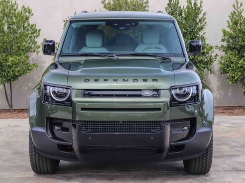 New 2026 Land Rover Defender 110 S AWD/4WD image 2