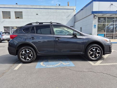 Used 2019 Subaru Crosstrek 2.0i Premium w/ Eyesight System AWD/4WD image 2