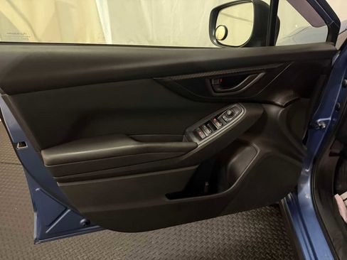 Certified 2021 Subaru Crosstrek 2.0i image 20