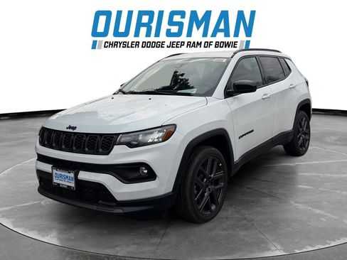 New 2026 Jeep Compass Latitude image 2