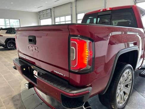 Used 2018 GMC Sierra 1500 Denali w/ Denali Ultimate Package AWD/4WD image 6