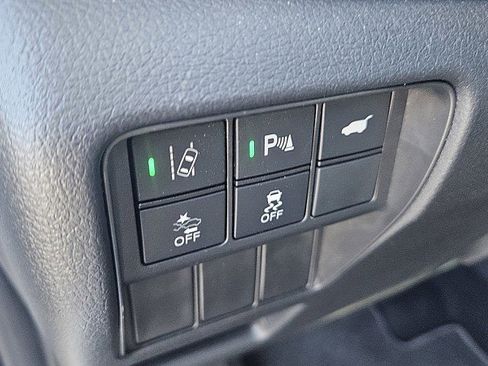 Used 2022 Honda CR-V Touring image 19