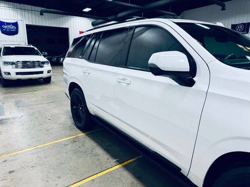 Used 2022 Cadillac Escalade Sport Platinum w/ Heavy-Duty Trailer Package image 20