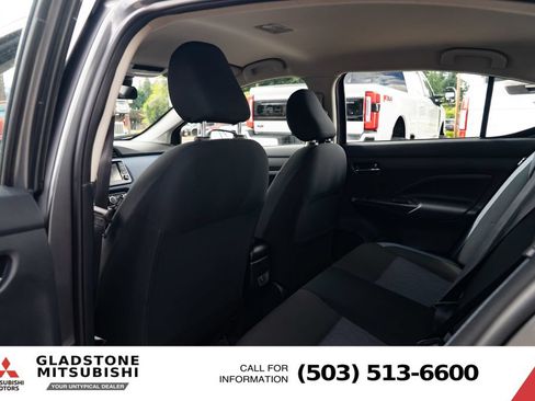 Used 2024 Nissan Versa SV FWD image 20