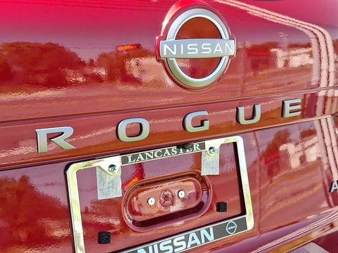 New 2026 Nissan Rogue SV w/ Cold Weather Package AWD/4WD image 5