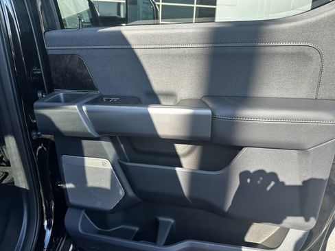 Used 2026 Ford F250 Lariat w/ Black Appearance Package AWD/4WD image 43