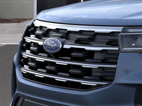 New 2026 Ford Explorer Active image 17