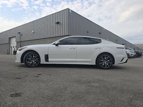 Used 2023 Kia Stinger GT-Line w/ Sun & Sound Package AWD/4WD image 13