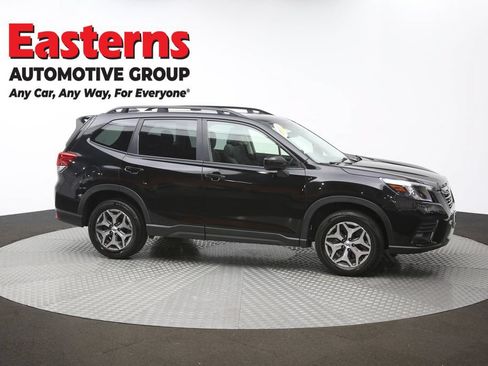 Used 2022 Subaru Forester Premium AWD/4WD image 50