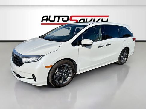 Used 2022 Honda Odyssey Elite image 3