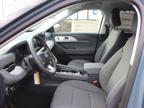 New 2026 Ford Explorer Active AWD/4WD image 21